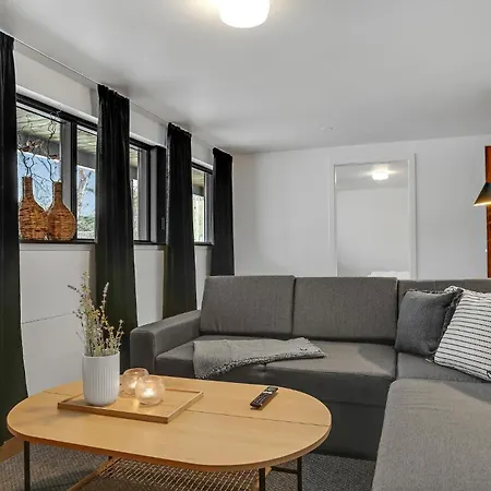 5 Bedroom Awesome In Σπίτι διακοπών