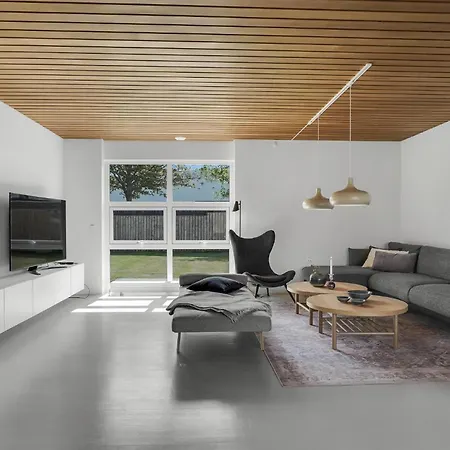 Dom wakacyjny 5 Bedroom Awesome In Skagen